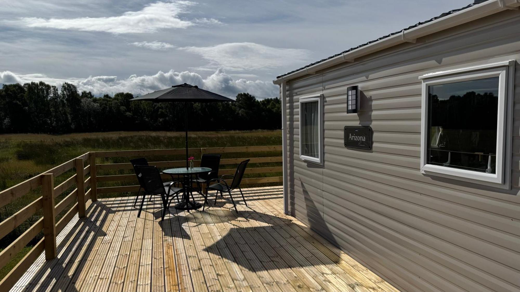 Wildcat Lodge Grantown On Spey Exteriör bild